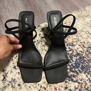Aldo gently used black heels
